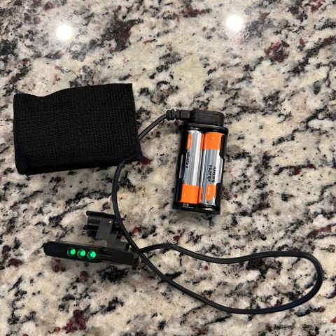 Flitelite operator lip light