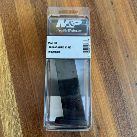 S&W M&P .40 magazines new
