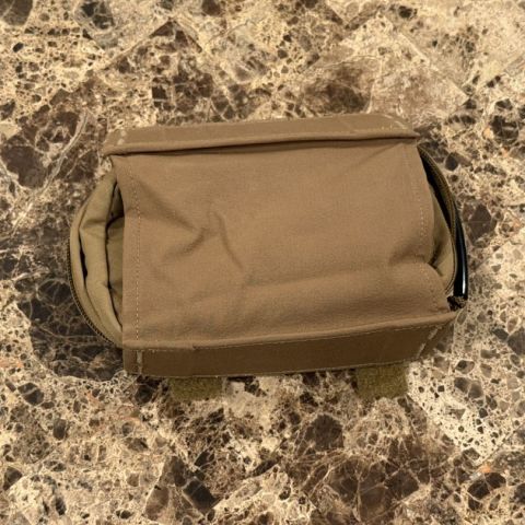 Mayflower Medical Pouch