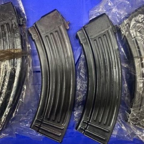 Chinese Flat Back AK mags (Spineless)