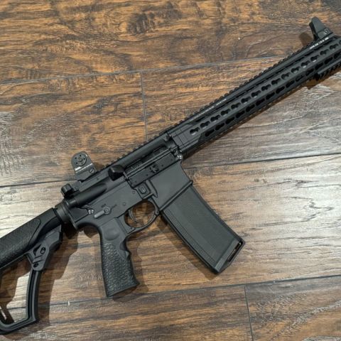 Daniel Defense DDM4V7 14.5 KM