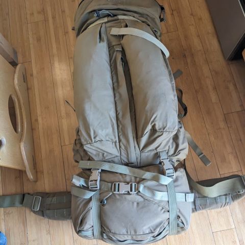 Oldgen mystery ranch wolfpup