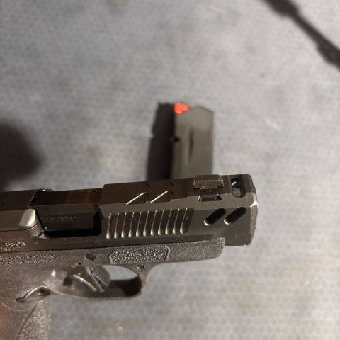 *SOLD*Bodyguard 2.0 Carry Comp