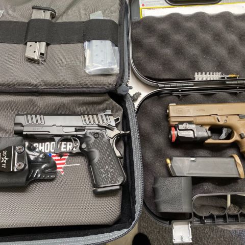 Staccato C all the factory stuff plus two extra new sealed mags (for a total of 4) and Vickers Tactical Edition RFT2 Glock 19 with all the Vickers upgrades (Mag Baseplates, Tritium Pro Dot / U-Notch Rear, Vickers extended take-down lever etc... (TLR7A not included)