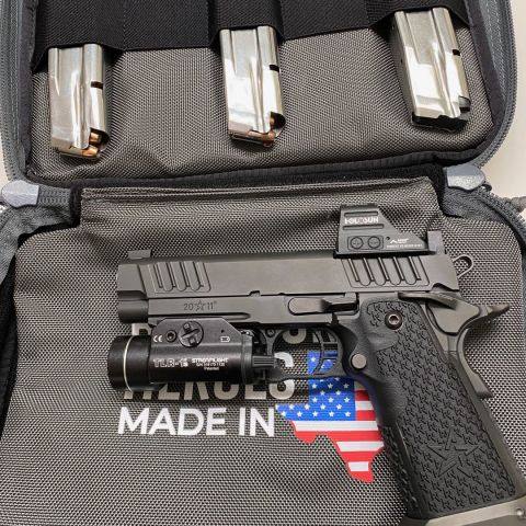 Staccato P Milled by Vulcan Machine Werks for Trijicon RMR or Holosun 507C.  Has Blacked out front/Rear.   Will come as shown with Holosun 507C X2 Vulcan ACSS Chevron Reticle, Streamlight TLR-1S, Three 20 round Mags, One 17 round Mag, STI/Staccato Enhanced Magwell, Factory soft case, Paperwork, extra springs etc....  Ammo loaded in mags NOT INCLUDED!