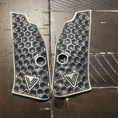 Vytal grips from shadow 2 comp