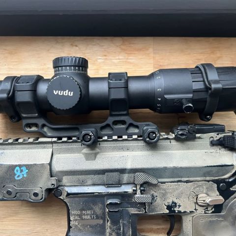 EO Tech VUDU 1-10 + Mount