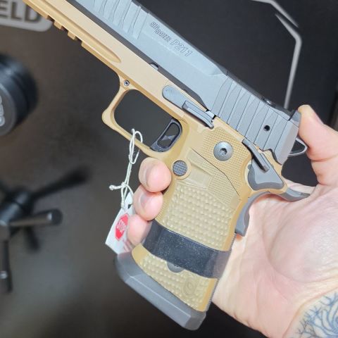 Sig P211 GTO Combat