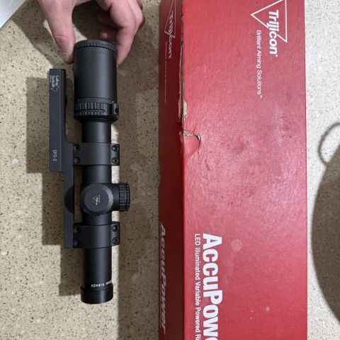 Mint Trijicon Accupower 1-4 LT