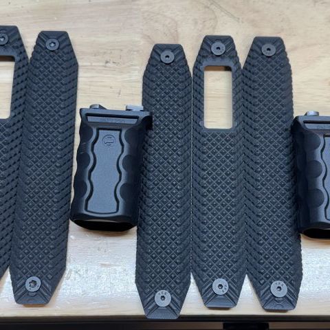 Railscales panels and grips 