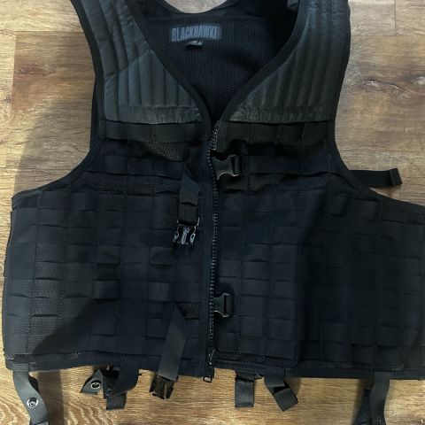 wts.  blackhawk tac vest. 
