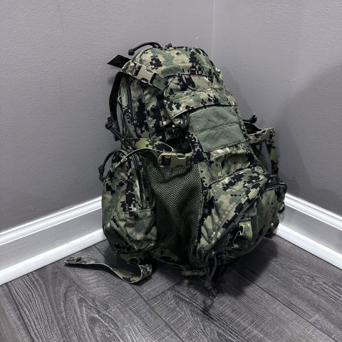 AOR 2 Eagle Industries Yote