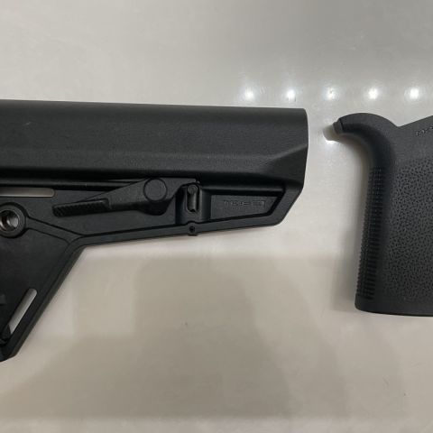 Magpul MOE SL Stock and Grip