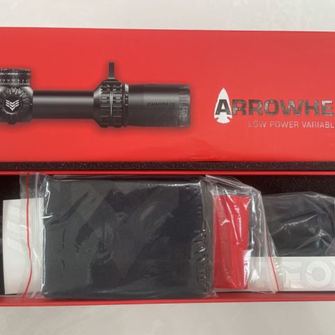 BNIB Swampfox Arrowhead 1-10X Green Guerrilla Dot BDC Long 