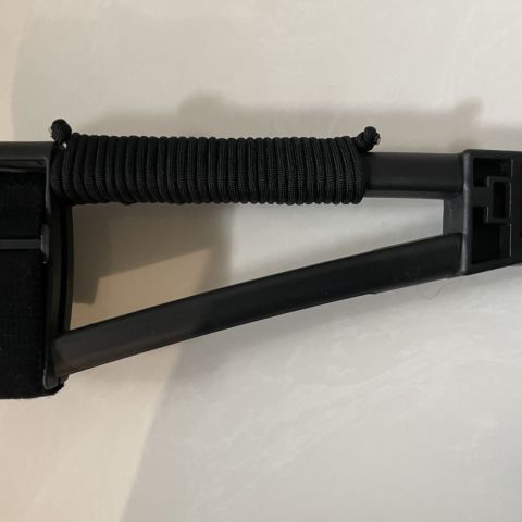 Sb tactical triangle brace with paracord