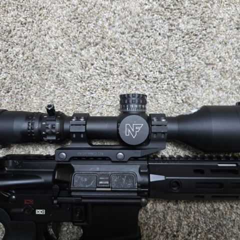 Nightforce NX8 2.5-20 MOAR