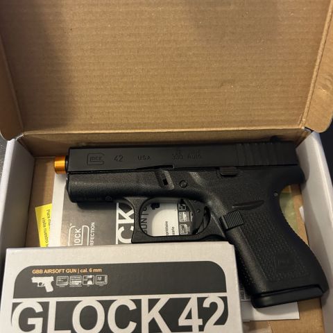 Airsoft GBB - Glock 42
