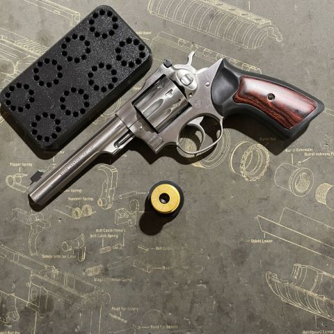 Ruger GP 100 Package 22lr