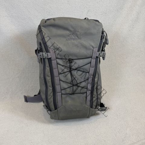 Arc’teryx LEAF Assault Pack 45
