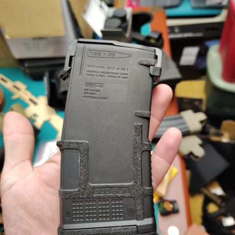 Local small batch stippling