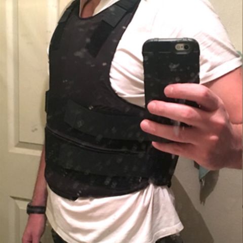 LIKE NEW Specter Stinger II Concealable Kevlar Vest! (NIJ CERTIFIED)