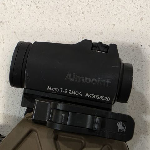 Aimpoint T2 Red Dot Sight