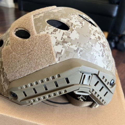 Chase Tactical AOR1 Helmet