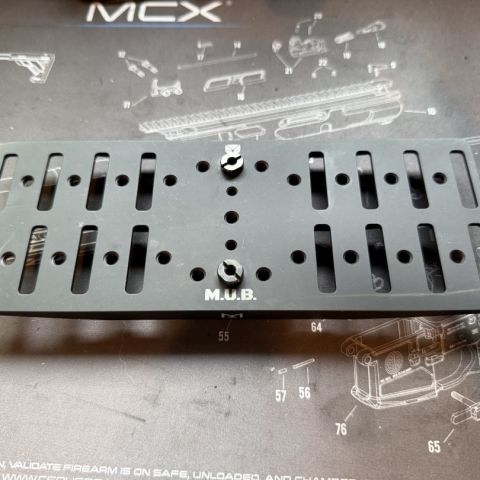 The Mod Dos, M.U.B. Table