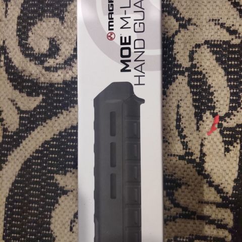 Magpul Mid-Length M-lok handguard