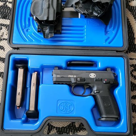 LNIB FNX-9 With Trijicon night sights and two holsters.
