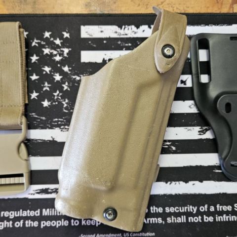 Safariland holster FDE RH