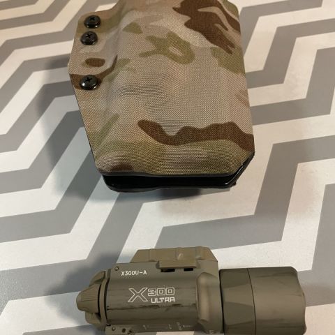 G17 Holster with SF Light