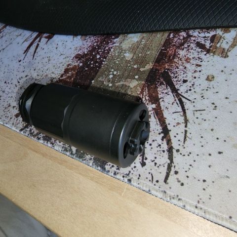 Griffin Armament EXPLORR Blast Shield. Never used just decided to go in a different direction