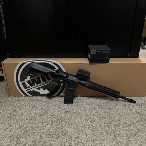 BNIB LWRC w/ UH1 Gen2