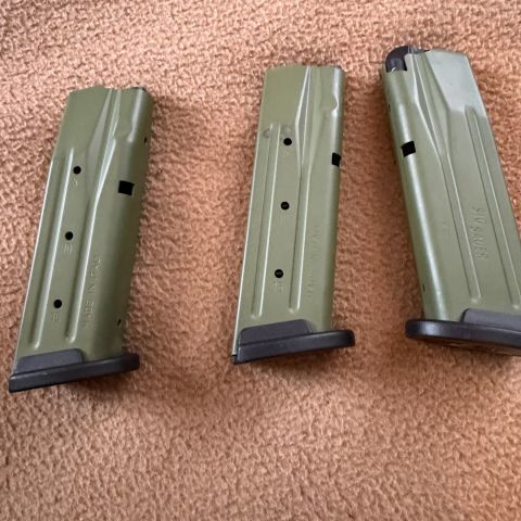 Sig 320c mags