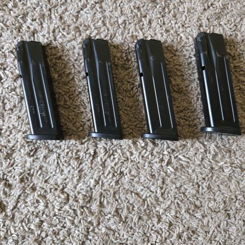 Sig P320 17 rd Mags x4