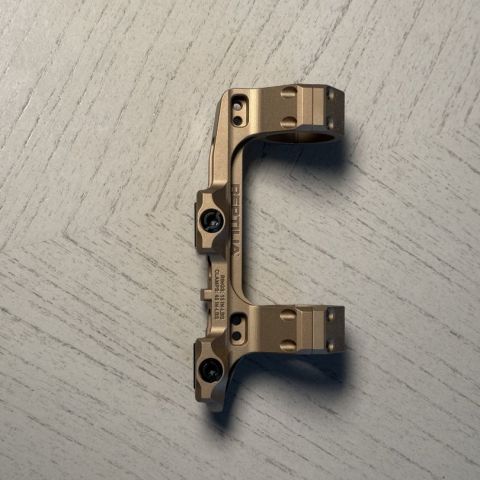 Reptilia AUS 30MM Mount 1.54" 