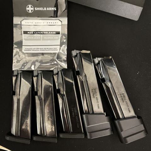 Shield gen 2 mags w/ mag catch
