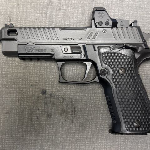 Zev Sig Sauer P226 SAO - 9mm