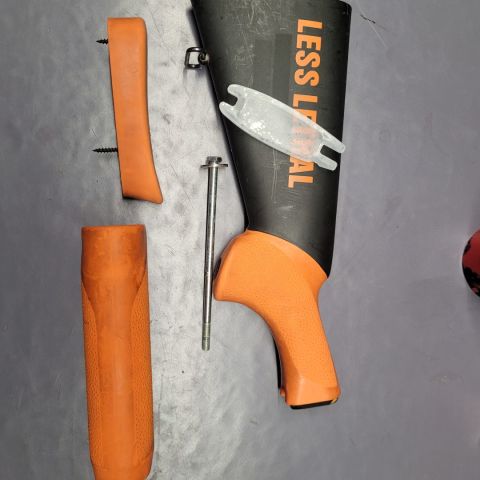 Remington 870 less lethal stoc