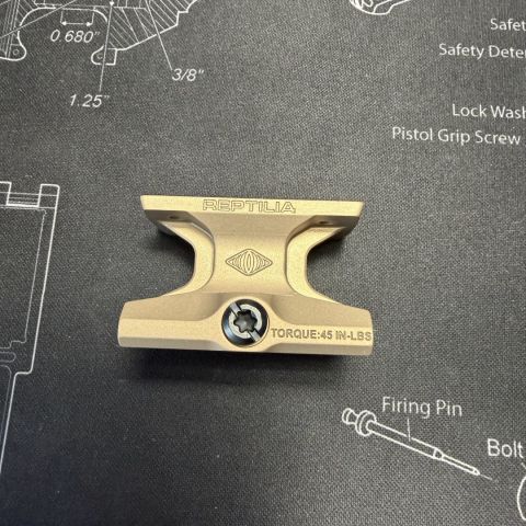 Reptilia Lower 1/3 T2 Mount