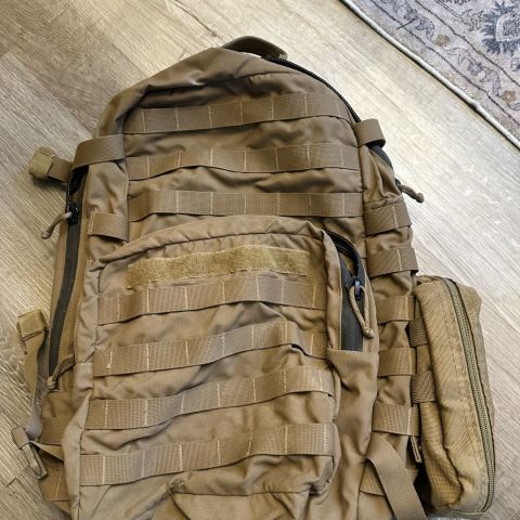 USMC assault pack 