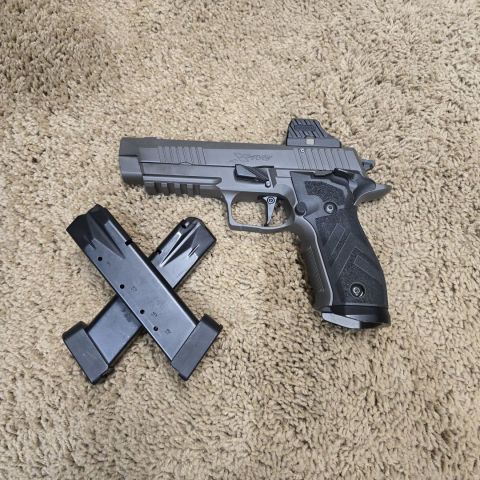 Sig P226 XFive Legion