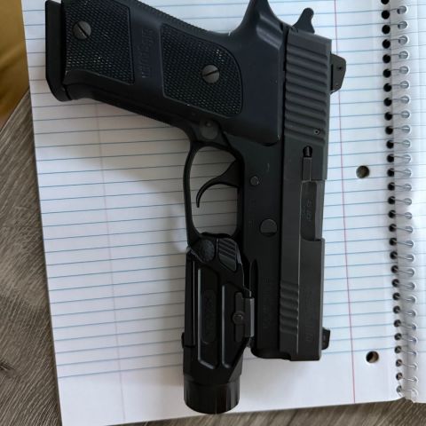 Sig Sauer 220 Carry Dark Elite