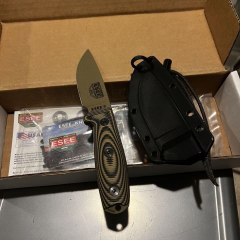 Esee Knives 3D knife FDE tan 