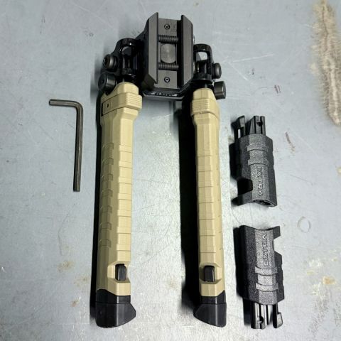 Fab Defense Spike Bipod FDE