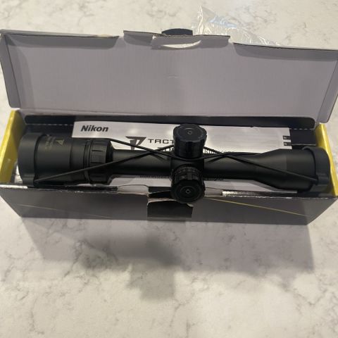 Nikon 2-7x32 Scope