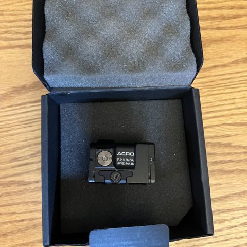 Aimpoint Acro P-2