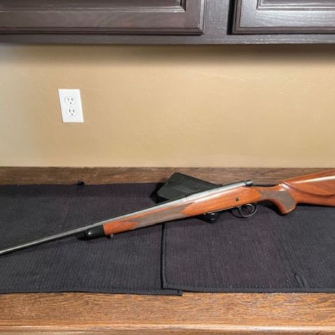 Remington 700 CDL 243win 24”