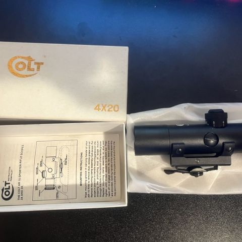 Vintage Colt 4x20 scope